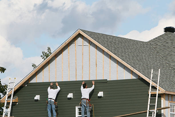 Professional Siding technician working in Amity, PA